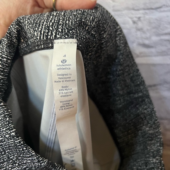 LULULEMON Tight Stuff 7/8 Tight II - Picture 14 of 15